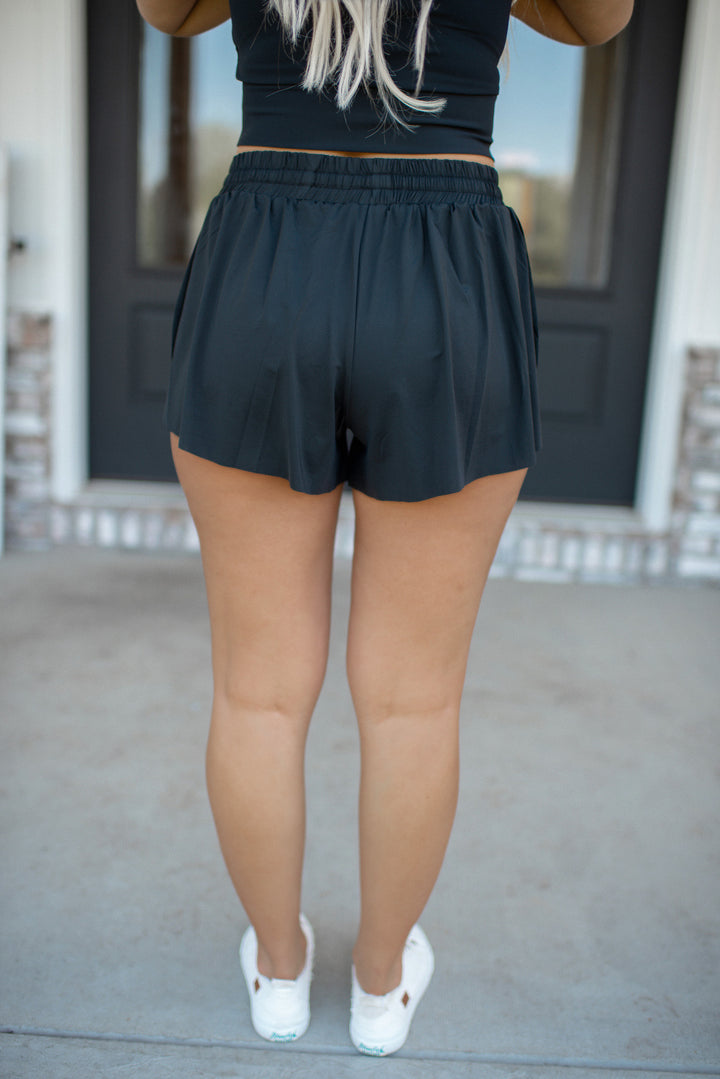 Pushin' Forward Shorts (Black)