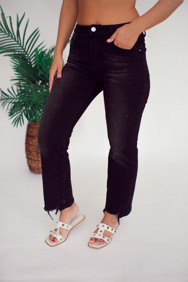 Risen Camryn High Rise Relaxed Straight Jeans (Black)