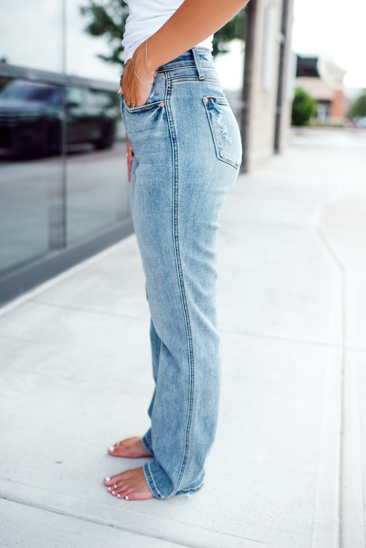 Quinn Mid Rise Cell Phone Pocket Dad Jeans