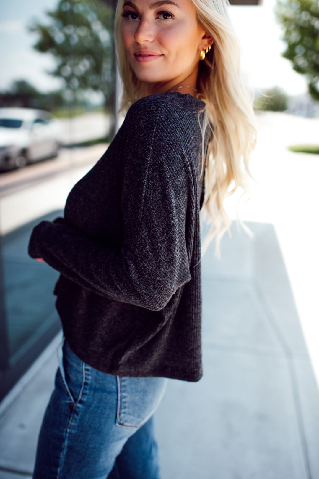 Zuri Ribbed Sweater (Ash Grey)