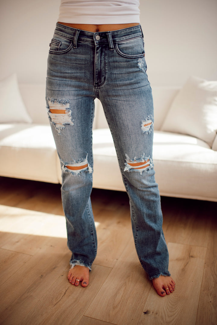 Judy Blue O'Hara Destroyed Straight Jeans