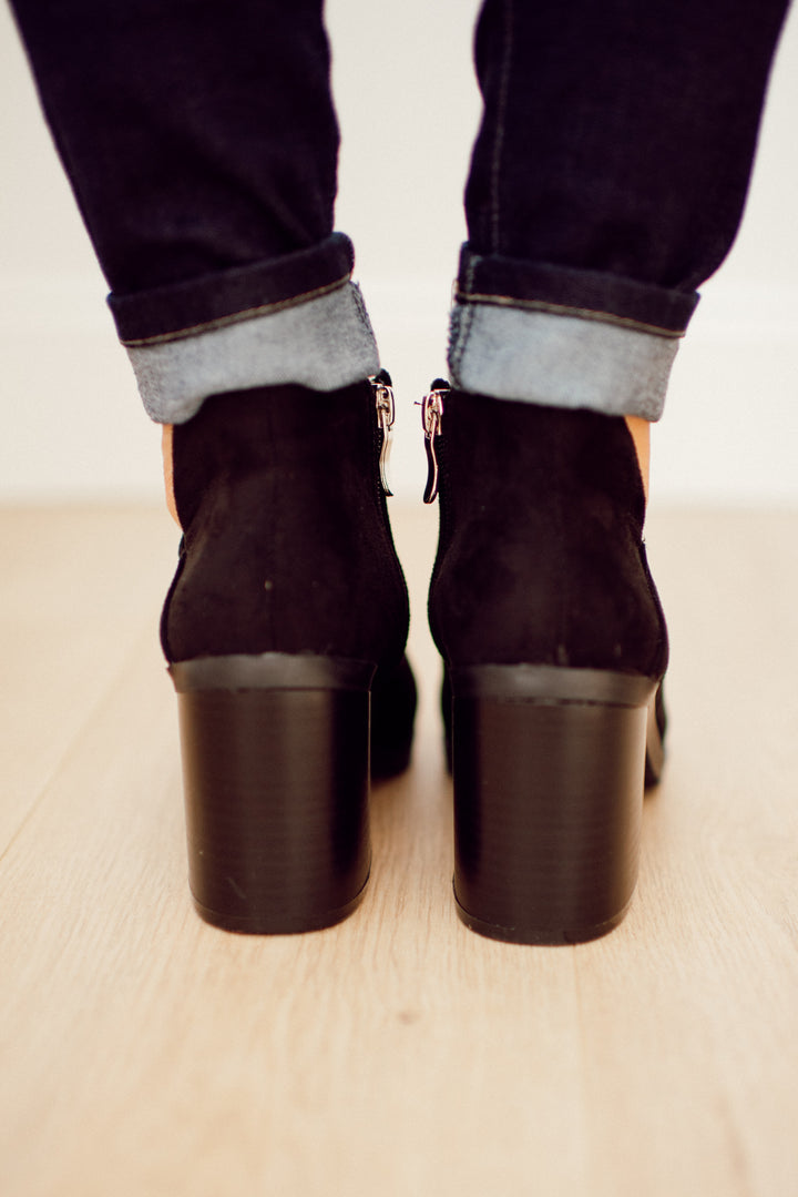 Scarlett Ankle Booties (Black)