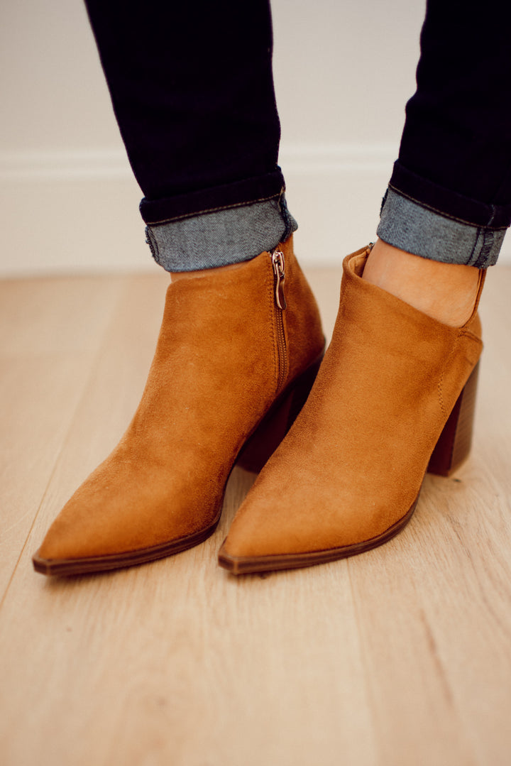 Scarlett Ankle Booties (Tan)