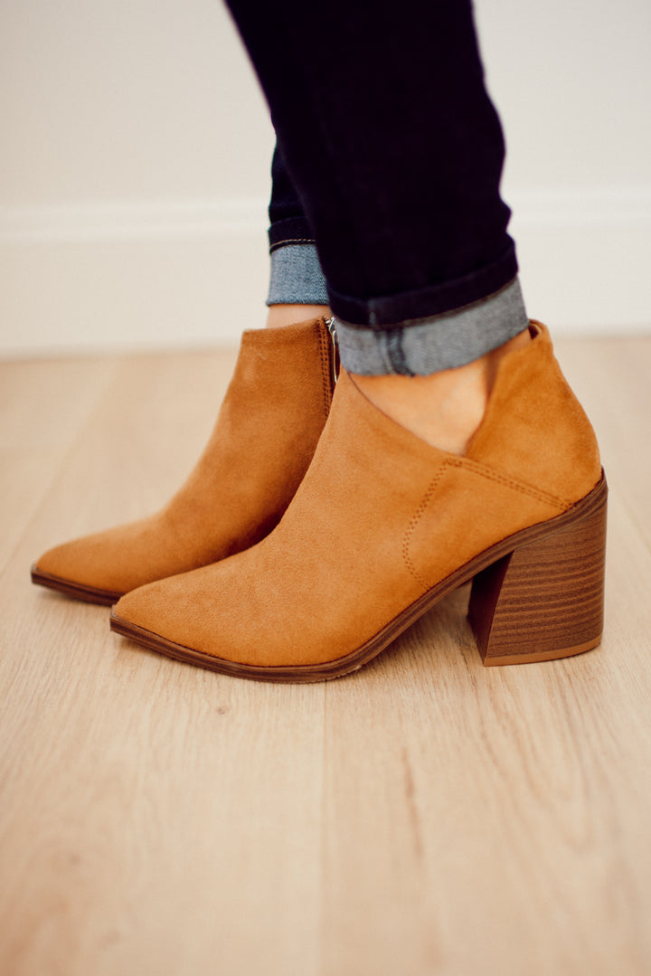 Scarlett Ankle Booties (Tan)