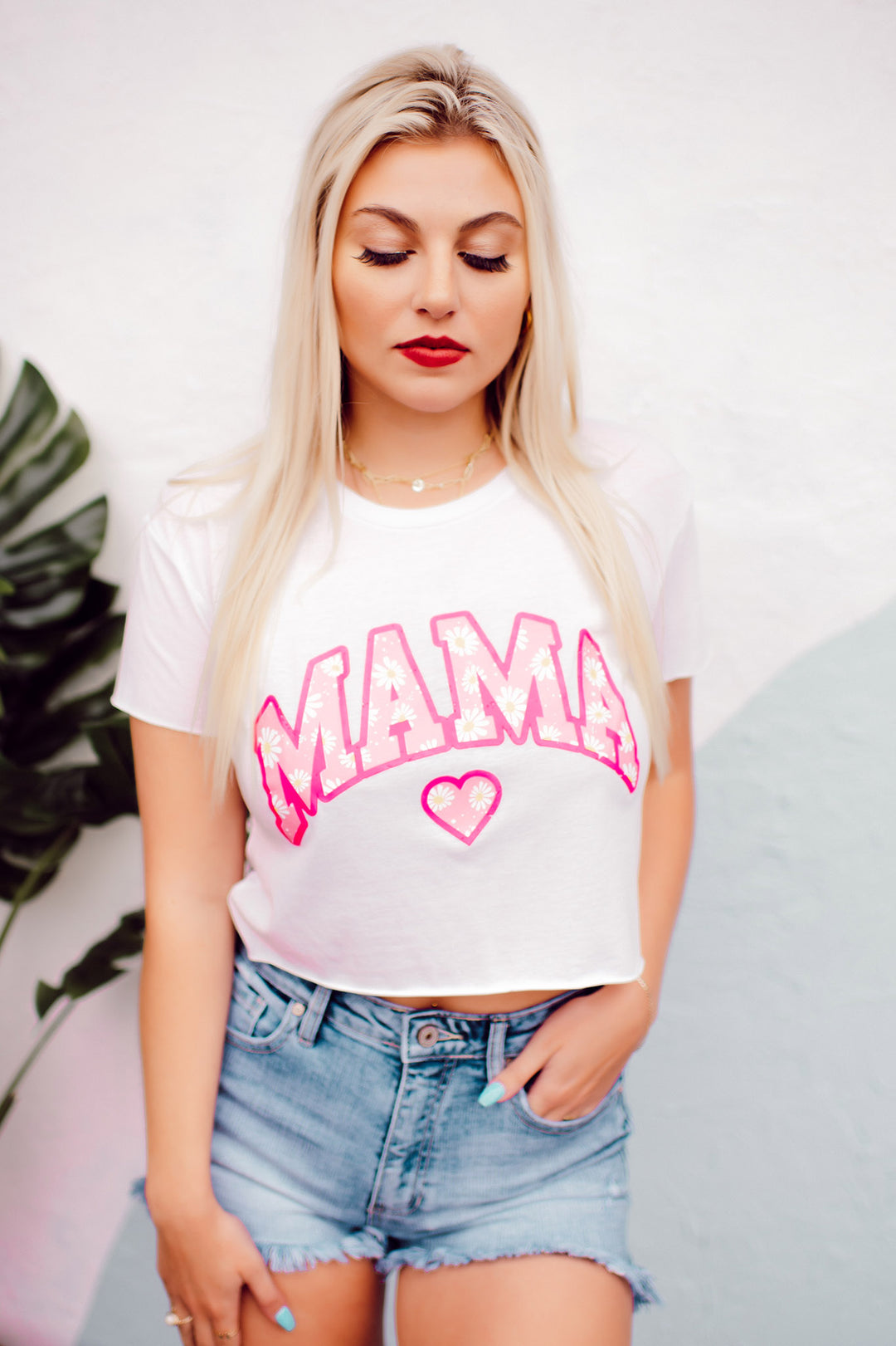 Mama Daisy Crop Tee (White)