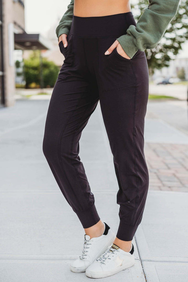 The Core Flex Joggers (Black)