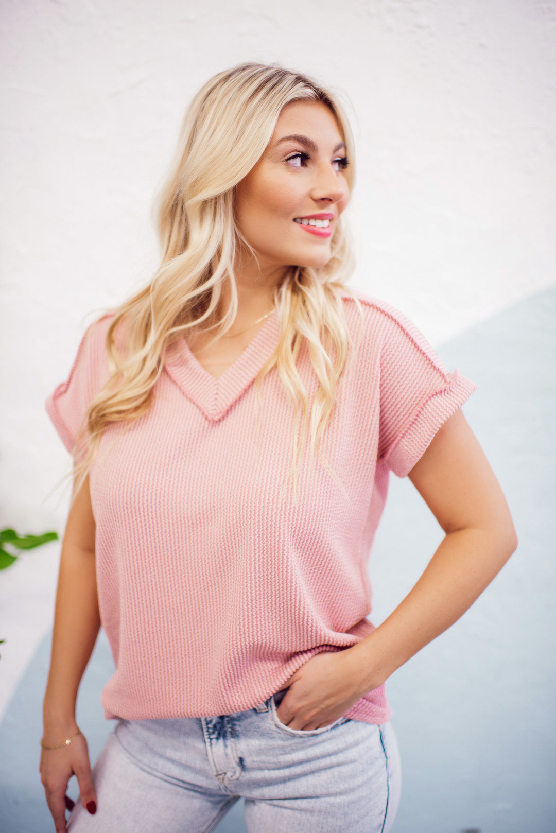 Slightly Extra V-Neck Top (Dusty Pink)