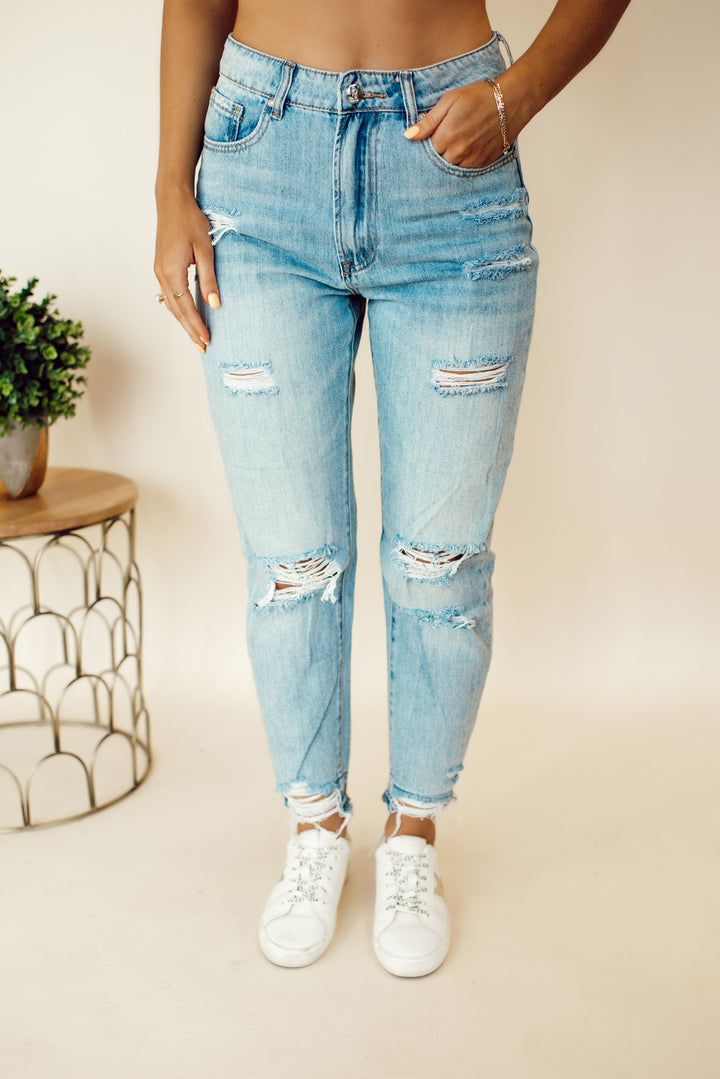 Sami Girlfriend Jeans (Medium Wash)