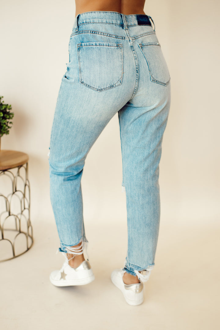 Sami Girlfriend Jeans (Medium Wash)