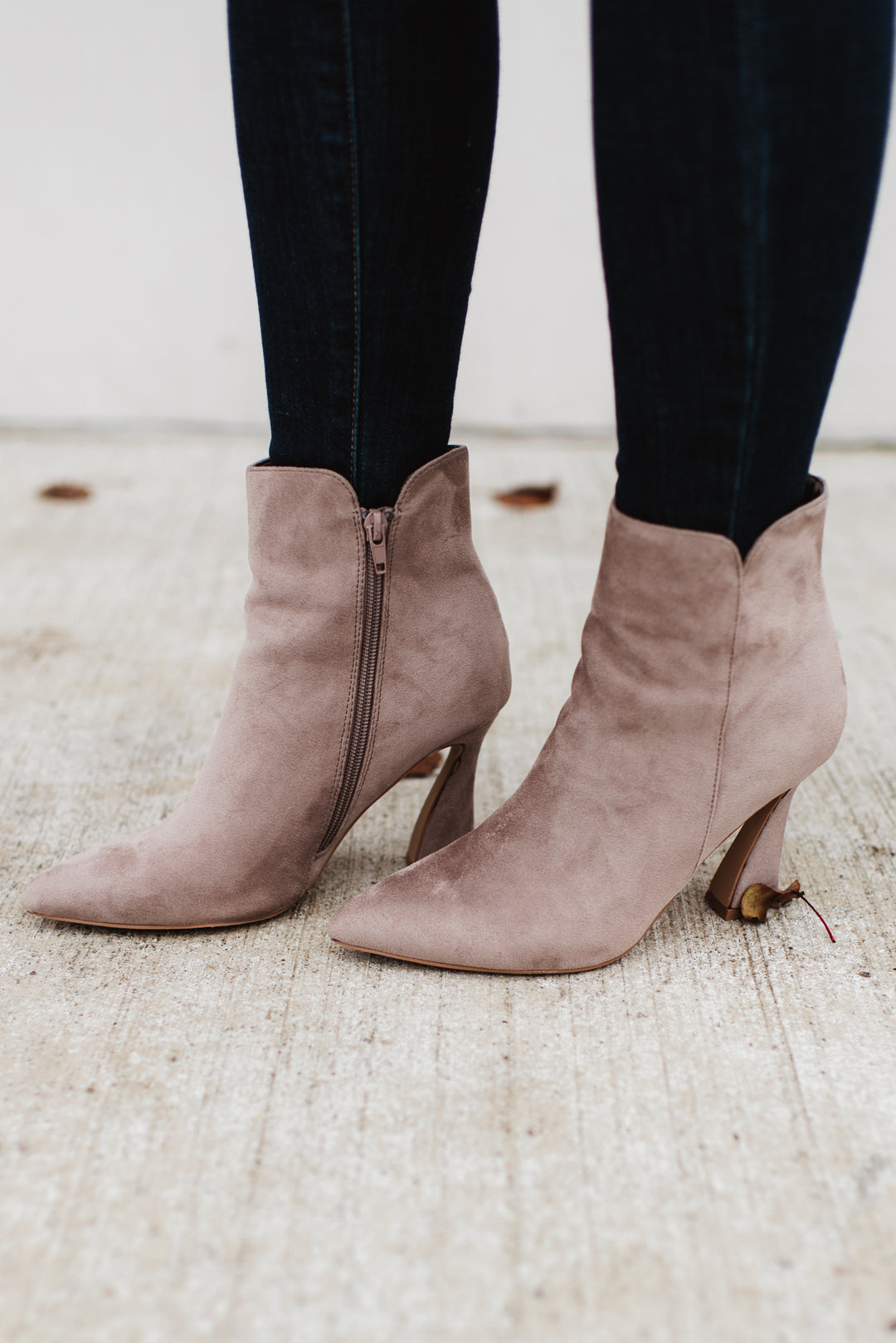 Vivienne Booties (Taupe)