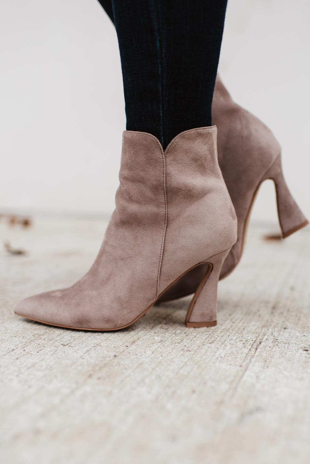 Vivienne Booties (Taupe)