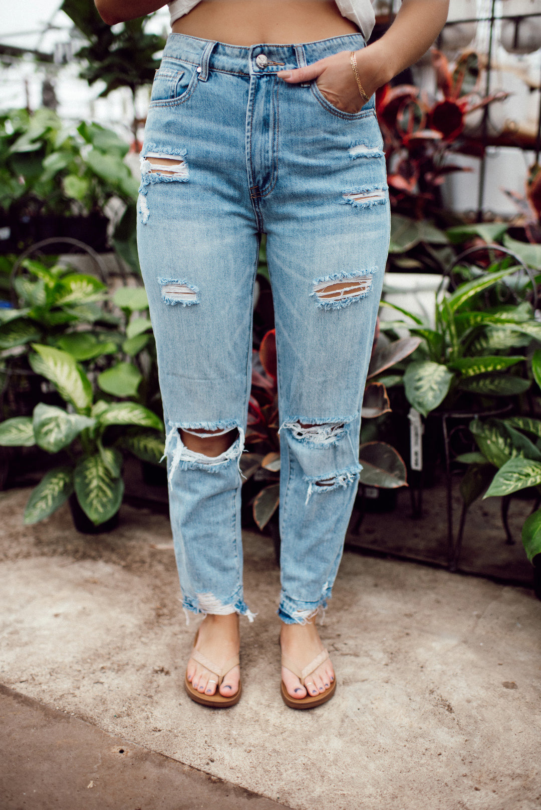 Sami Girlfriend Jeans (Medium Wash)